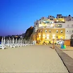 V4, Jardins Branqueira Near Beach, * Албуфейра