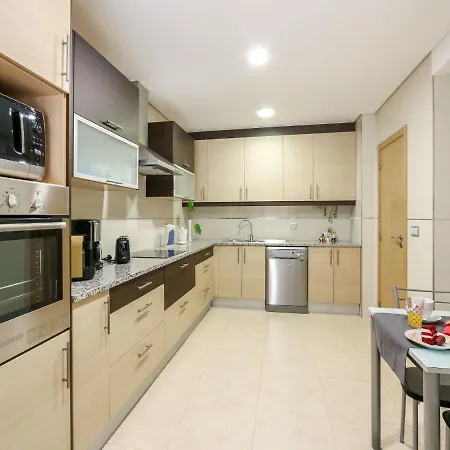 V4, Jardins Branqueira Near Beach, 阿尔布费拉