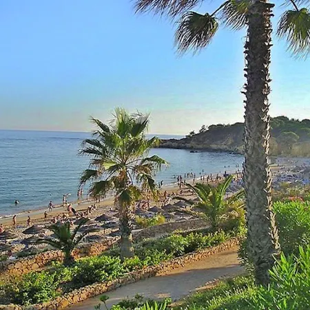 V4, Jardins Branqueira Near Beach,