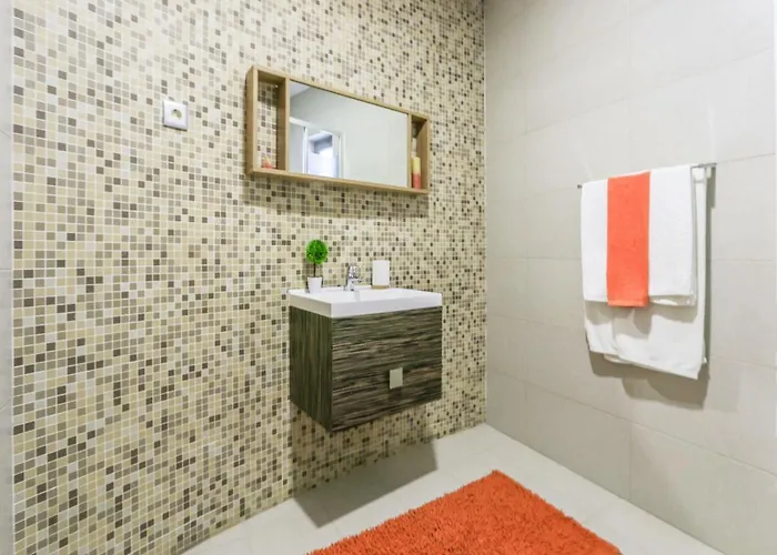 V4, Jardins Branqueira Near Beach, Βίλα *