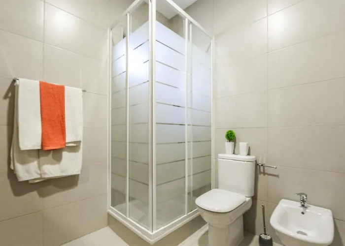 V4, Jardins Branqueira Near Beach, *