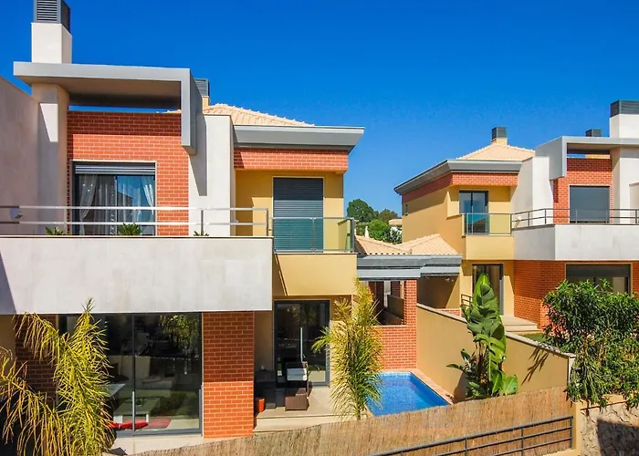 Villa V4, Jardins Branqueira Near Beach, Albufeira
